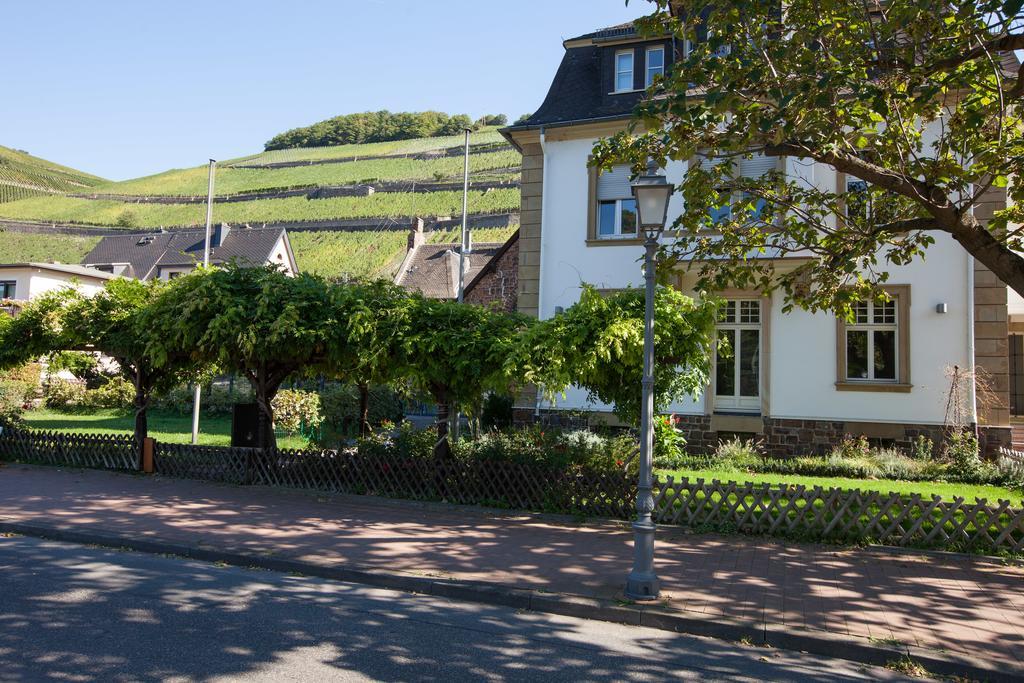 Guesthouse Altes Rathaus Ruedesheim am Rhein Exterior photo